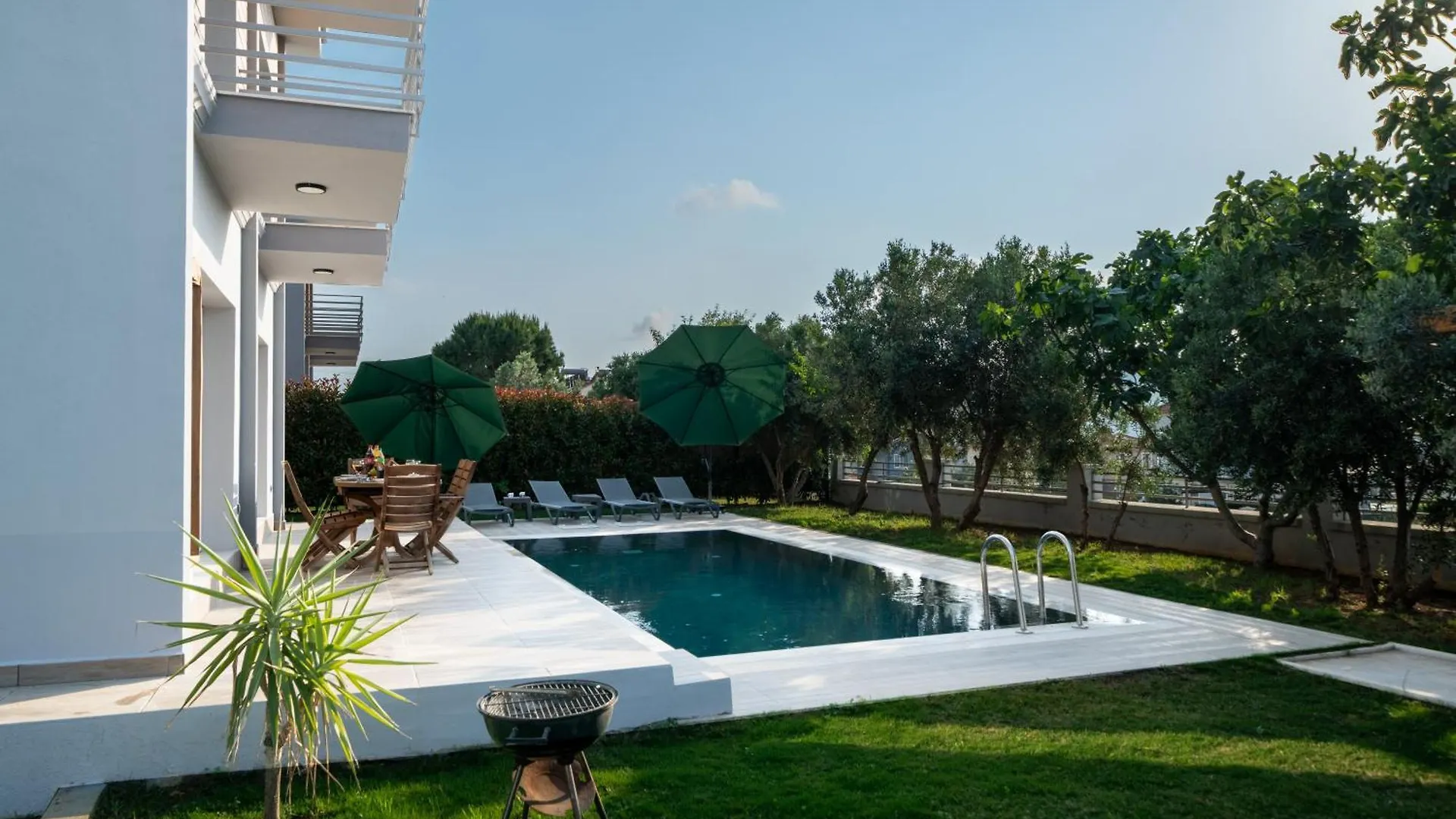 Villa Lidya 3 Bedroom Villa Close To Oeluedeniz Beach Fethiye